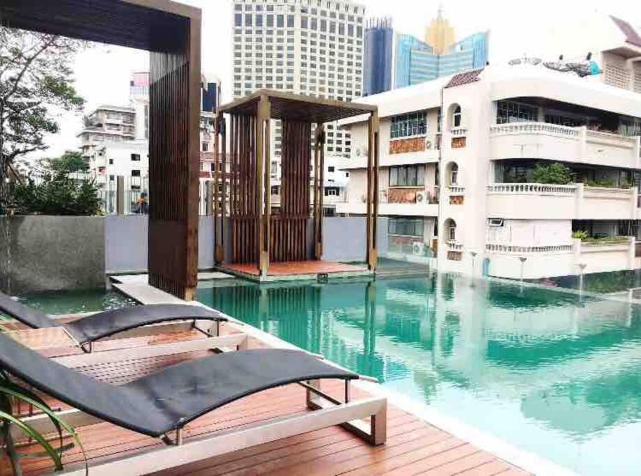 Stylish 1 Bedroom, Nice Pool,Bts Asok, Sukhumvit Bangkok Eksteriør bilde
