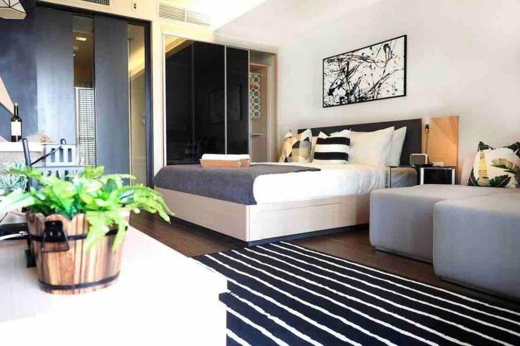 Stylish 1 Bedroom, Nice Pool,Bts Asok, Sukhumvit Bangkok Eksteriør bilde